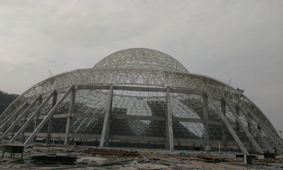 讷河体育场馆网架工程